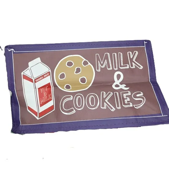 Trader Joe's Mac & Cheese Reusable Shopping Bag Tote 6 Gallon Lot of 2 - Picture 6 of 9